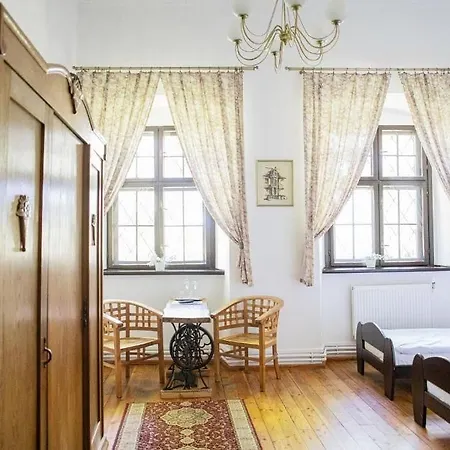 מלון Oficyna Krobielowice 3*